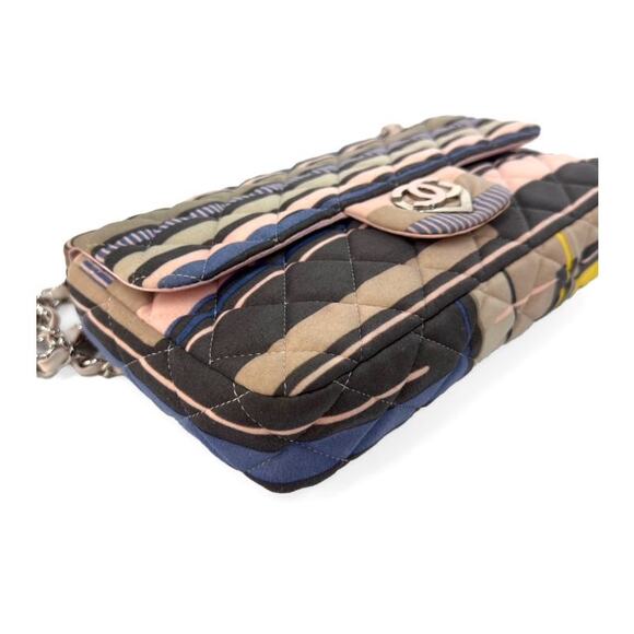 CHANEL Multicolor Heart Shoulder Bag A-A26899 - Picture 10 of 11